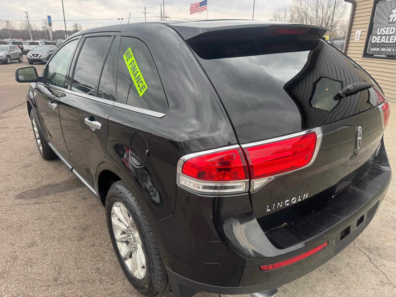 Used 2011 Lincoln MKX AWD w/ Sight & Sound Pkg image 7