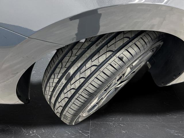 Used 2023 Hyundai Elantra Limited FWD image 34