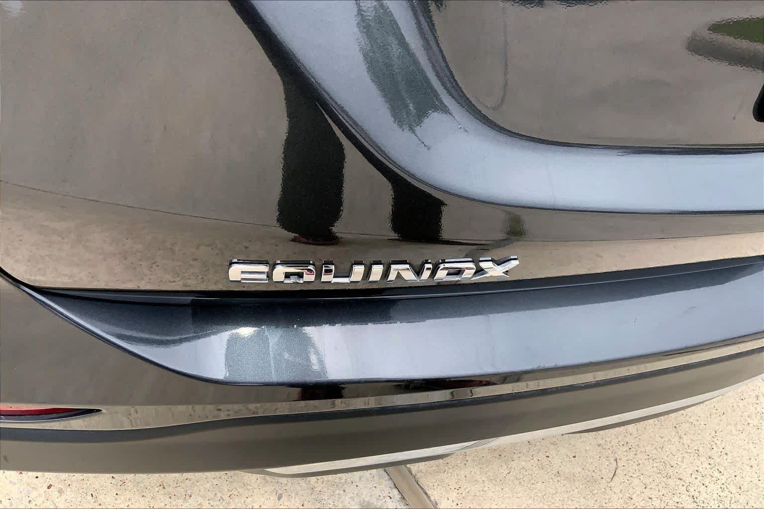 Used 2023 Chevrolet Equinox LT FWD image 10