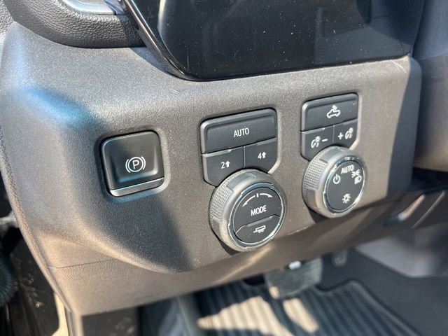 Used 2023 Chevrolet Silverado 1500 LT AWD/4WD image 13