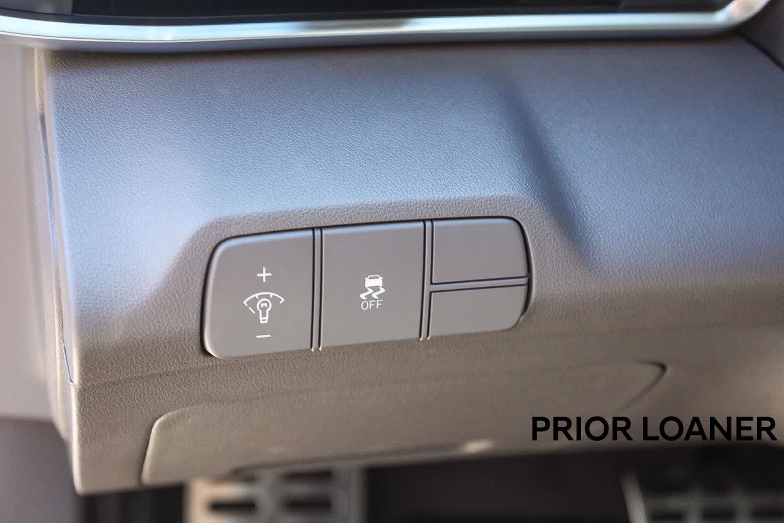Certified 2026 Hyundai Elantra Sport FWD image 31