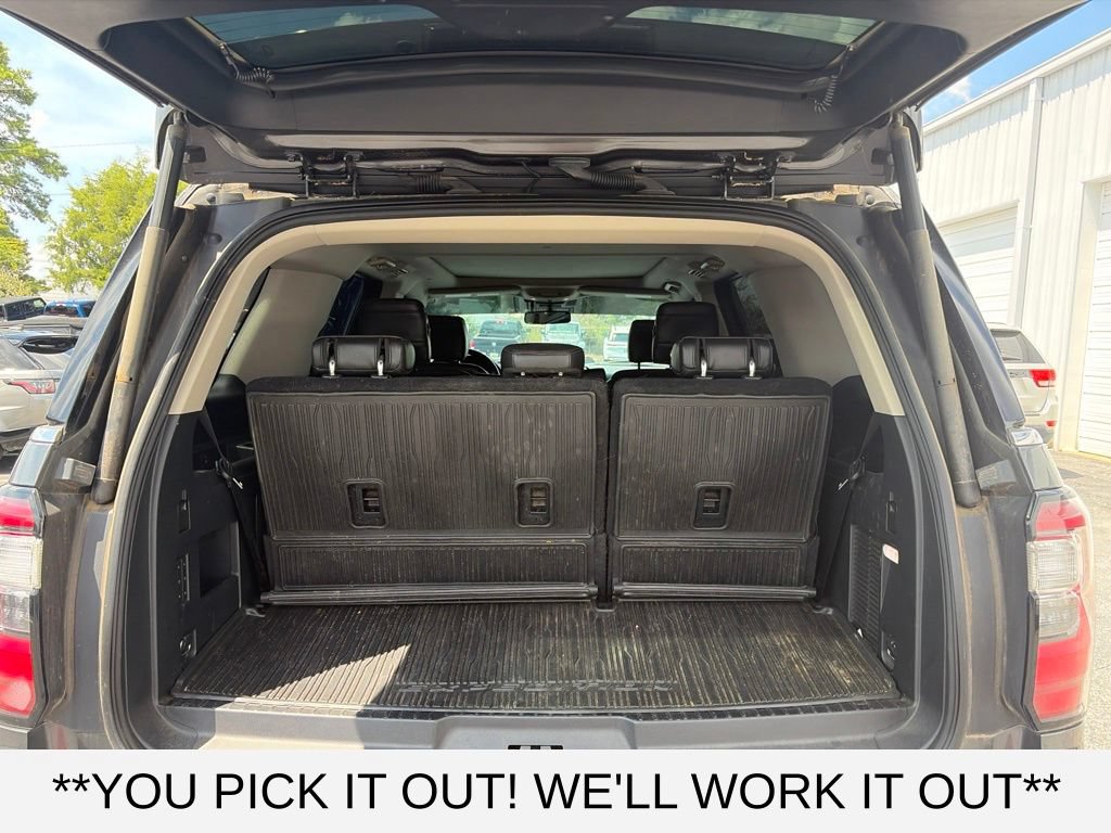 Used 2020 Ford Expedition Platinum AWD/4WD image 8