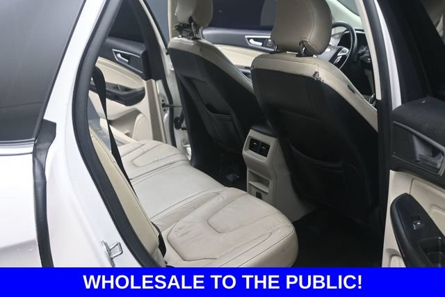 Used 2015 Ford Edge Titanium FWD image 20