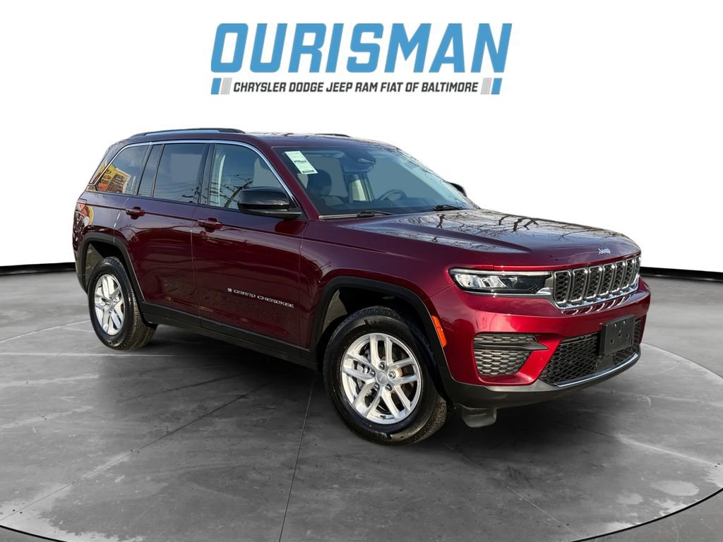 Used 2024 Jeep Grand Cherokee Laredo X w/ Trailer Tow Package image 1