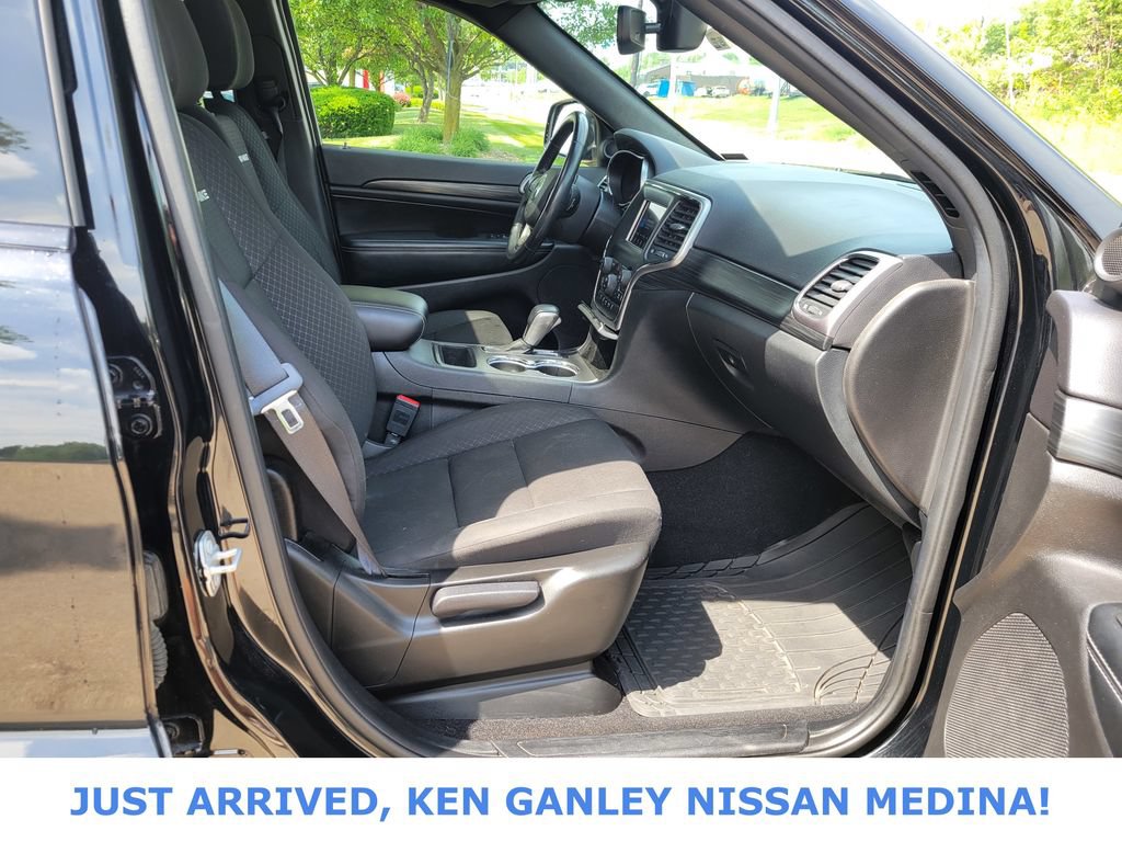 Used 2021 Jeep Grand Cherokee Freedom Edition AWD/4WD image 21