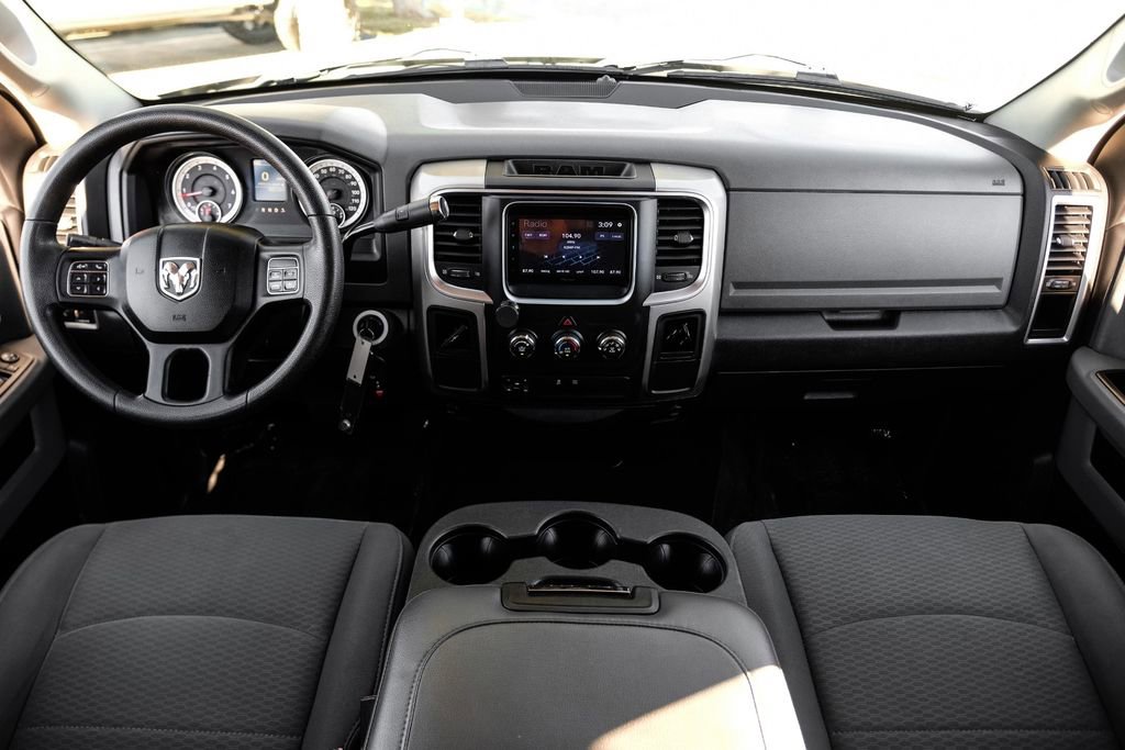 Used 2015 RAM 2500 SLT image 10