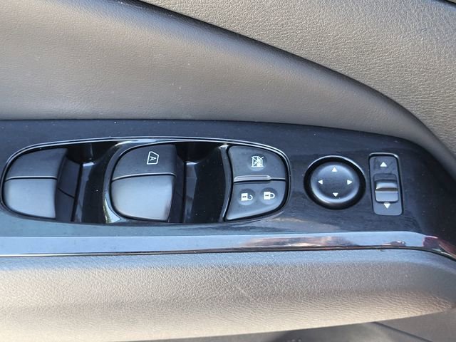 Certified 2024 Nissan Altima 2.5 SR w/ SR Premium Package AWD/4WD image 8