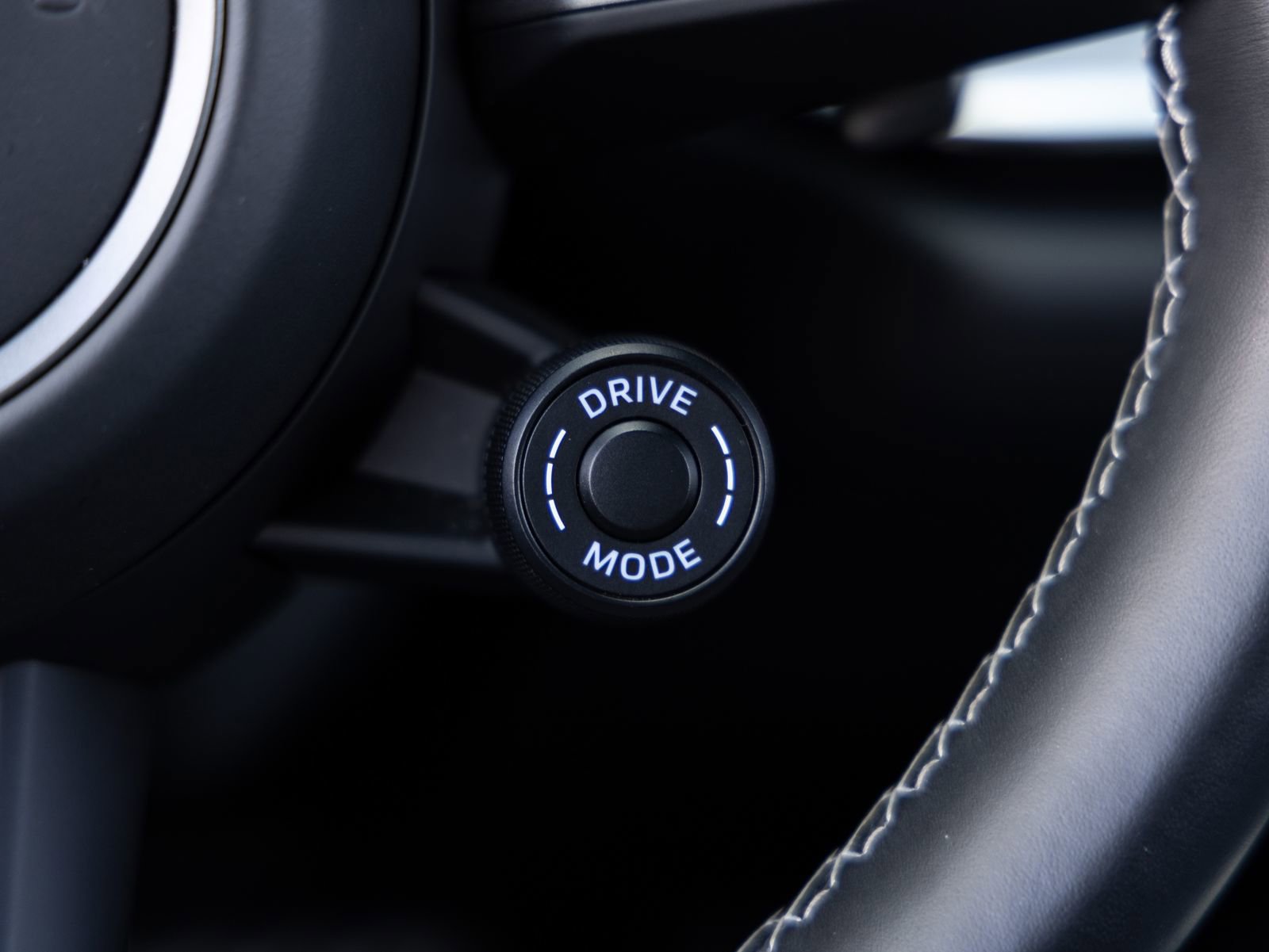 Certified 2024 Porsche 911 Carrera image 15