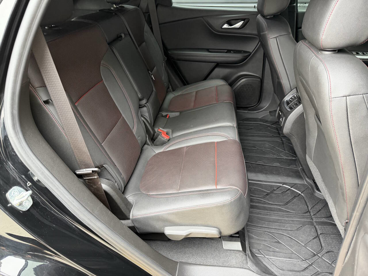 Used 2022 Chevrolet Blazer RS AWD/4WD image 18