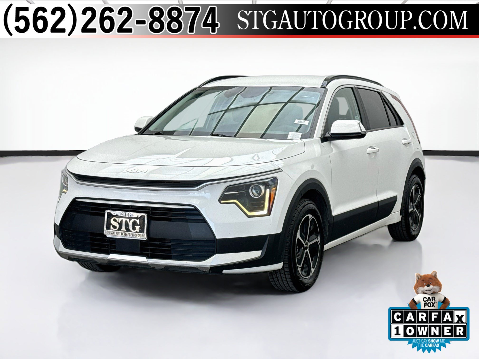 Used 2025 Kia Niro EX FWD image 1