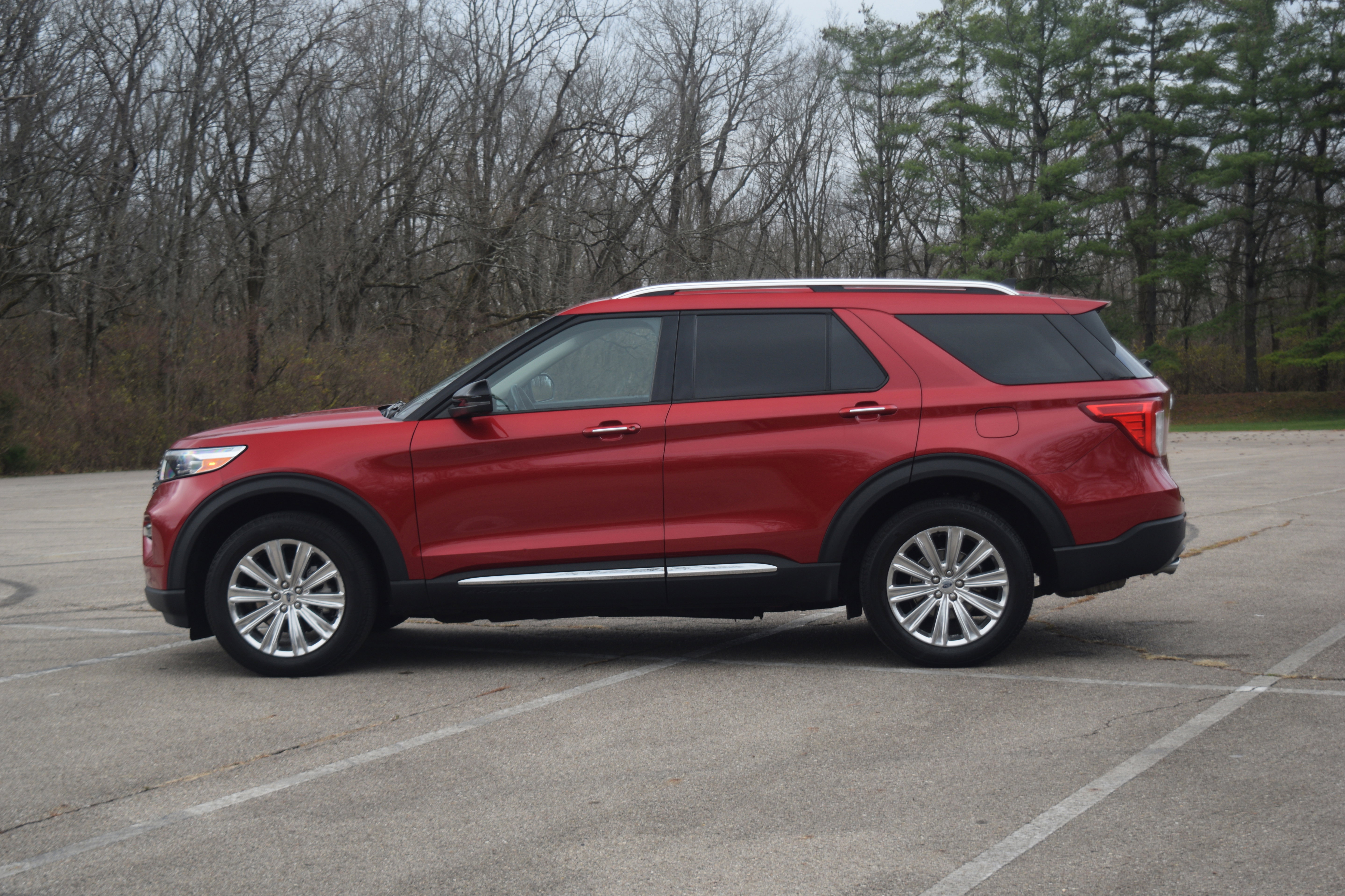 Used 2023 Ford Explorer Limited w/ Limited Technology Package image 25