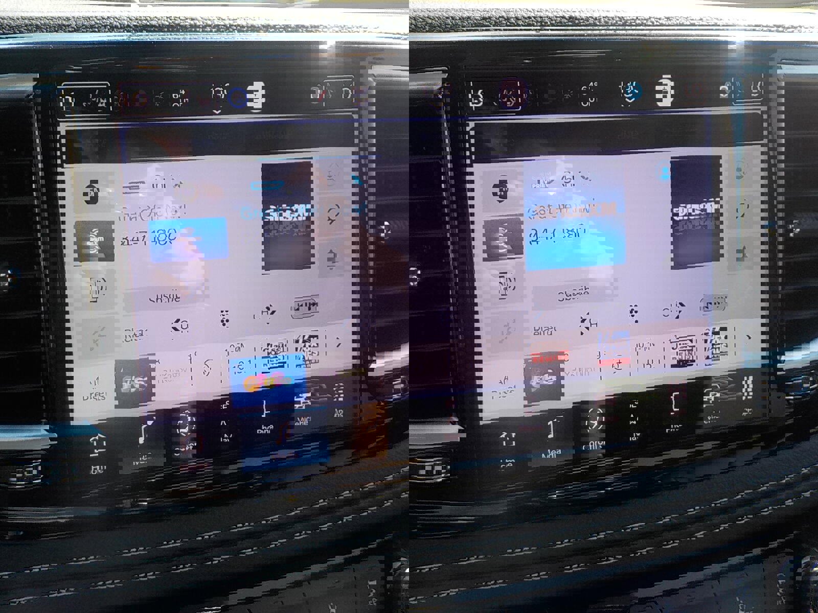 Used 2025 Chrysler Pacifica Premium image 26