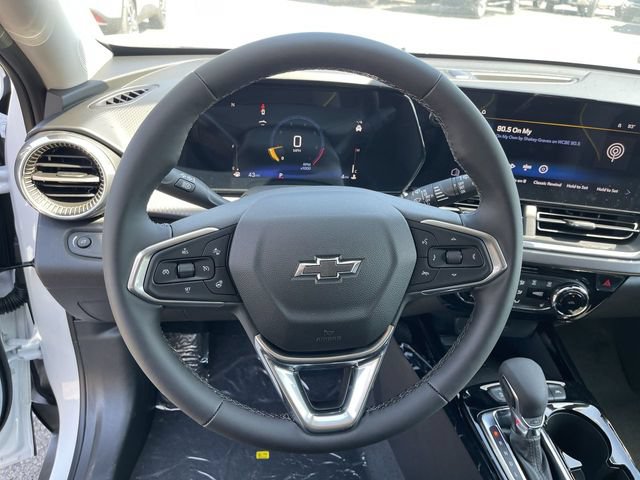 New 2026 Chevrolet Trax ACTIV w/ Sunroof Package FWD image 14