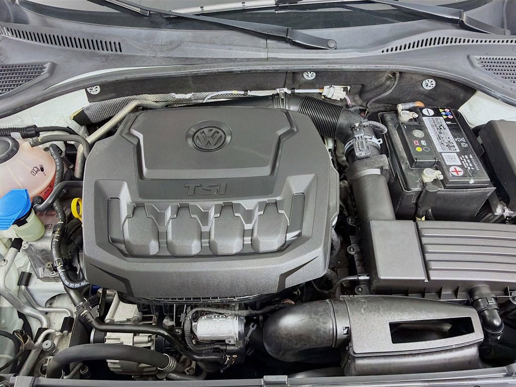 Used 2020 Volkswagen Passat 2.0T SEL image 33