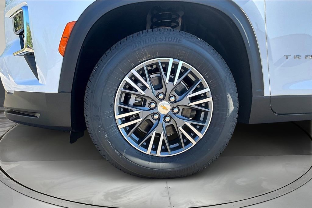 New 2026 Chevrolet Traverse LT image 14