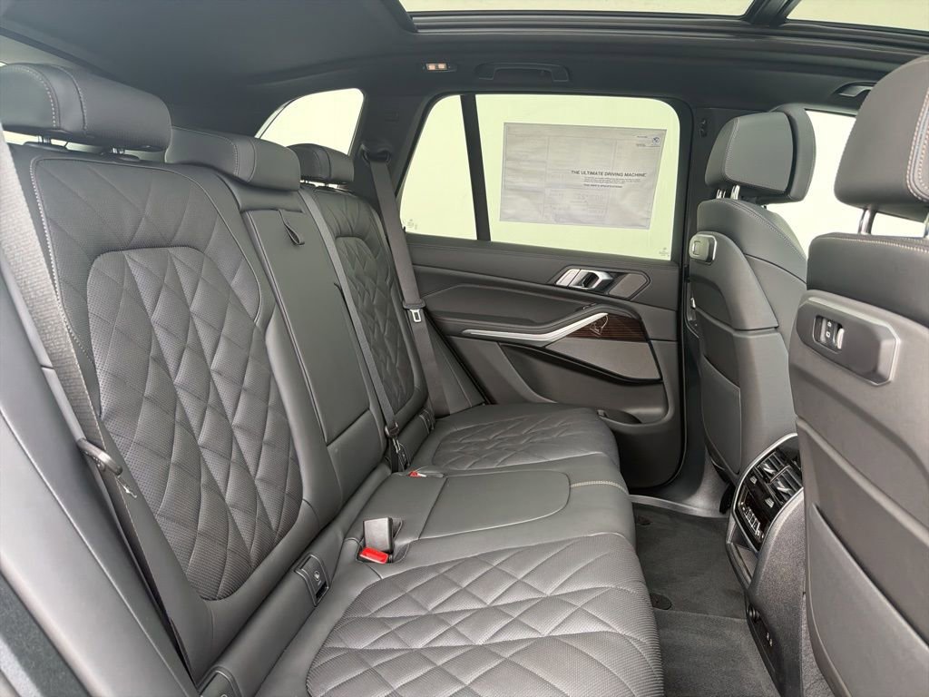 New 2026 BMW X5 xDrive50e w/ Climate Comfort Package AWD/4WD image 16