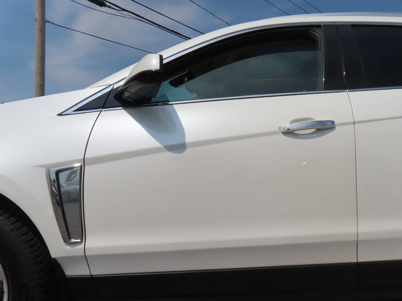 Used 2016 Cadillac SRX Luxury w/ Driver Awareness Package FWD image 30