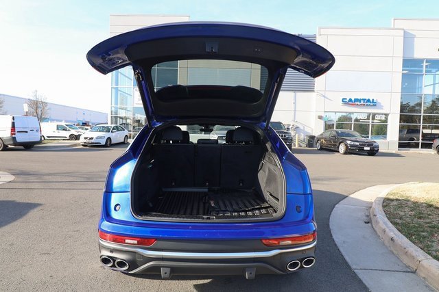 Used 2022 Audi SQ5 Premium Plus w/ Premium Plus Package image 46