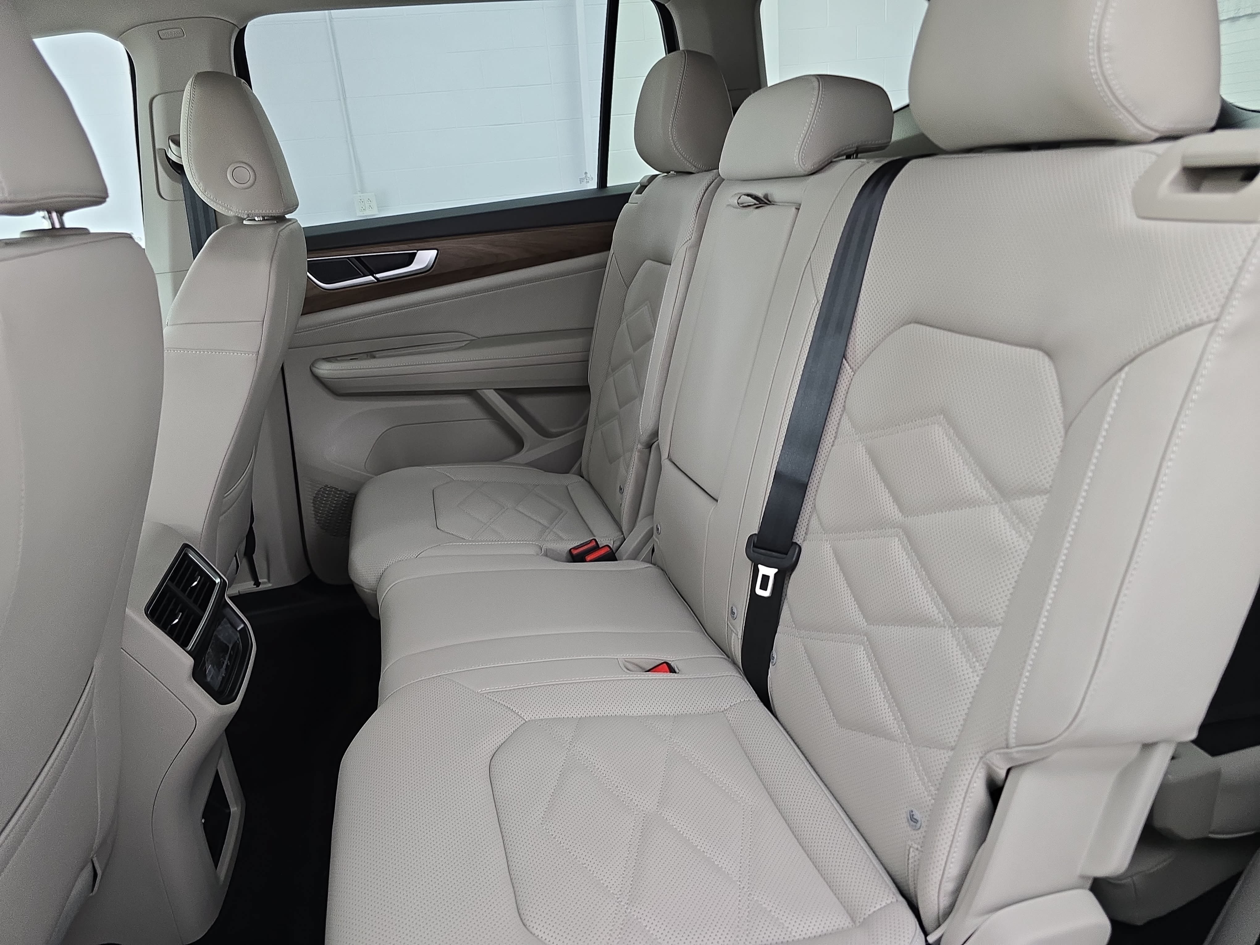 New 2026 Volkswagen Atlas SE AWD/4WD image 14