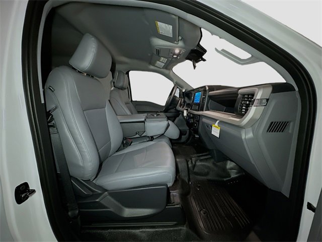 New 2026 Ford F250 XL image 30