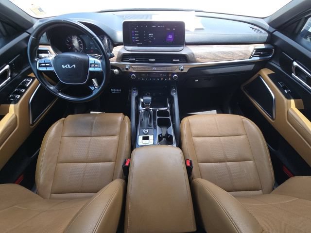 Used 2022 Kia Telluride SX w/ Towing Package FWD image 40