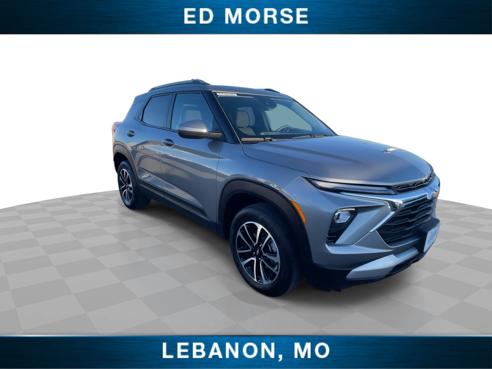 Used 2025 Chevrolet TrailBlazer LT image 2