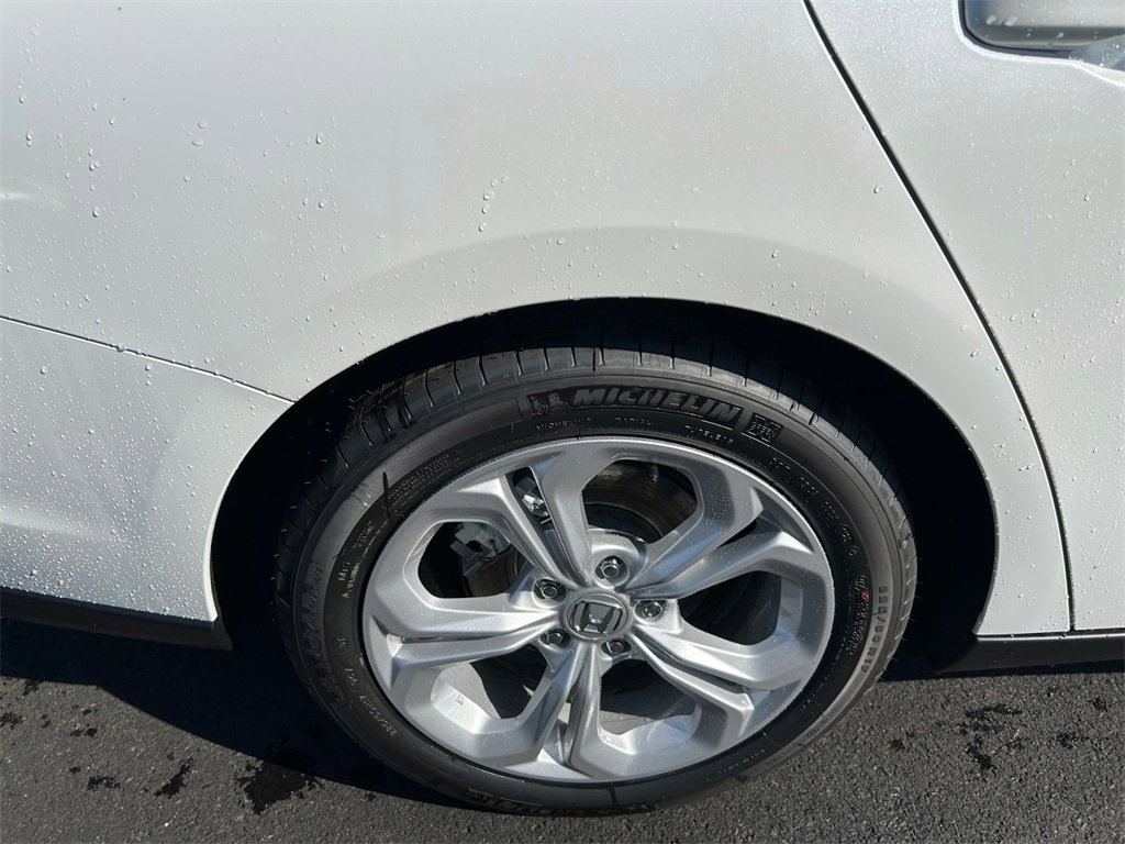New 2025 Honda Accord LX image 17