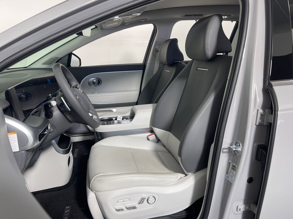 New 2026 Hyundai Ioniq 9 Limited image 12