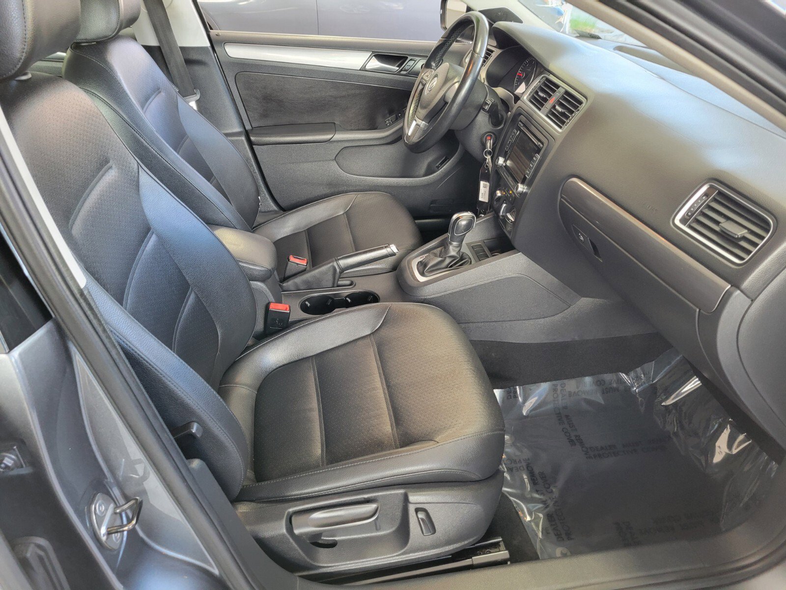 Used 2013 Volkswagen Jetta TDI image 17