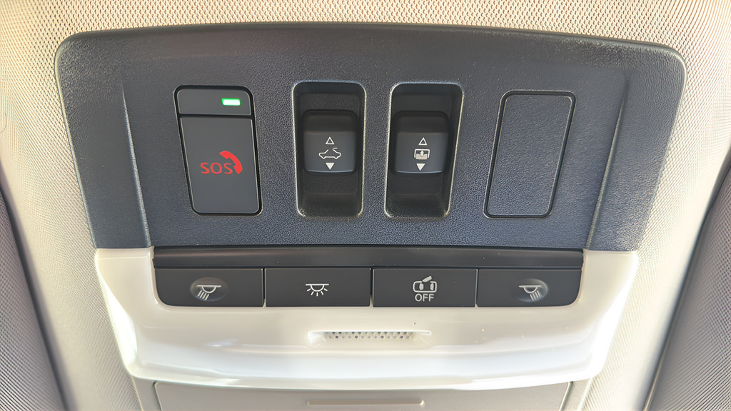 New 2026 Nissan Pathfinder Platinum AWD/4WD image 42