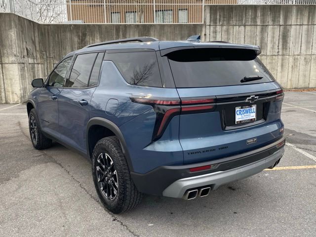 Used 2024 Chevrolet Traverse Z71 image 5