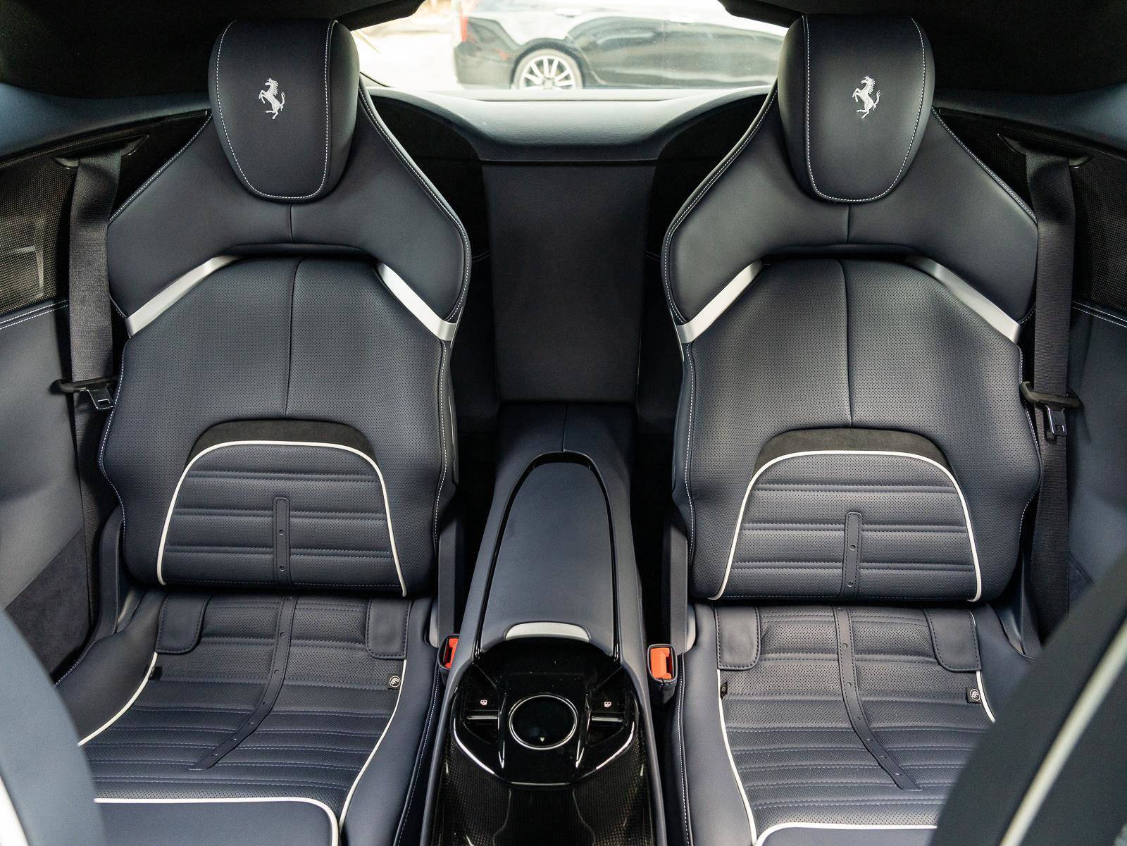 Used 2025 Ferrari Purosangue image 10