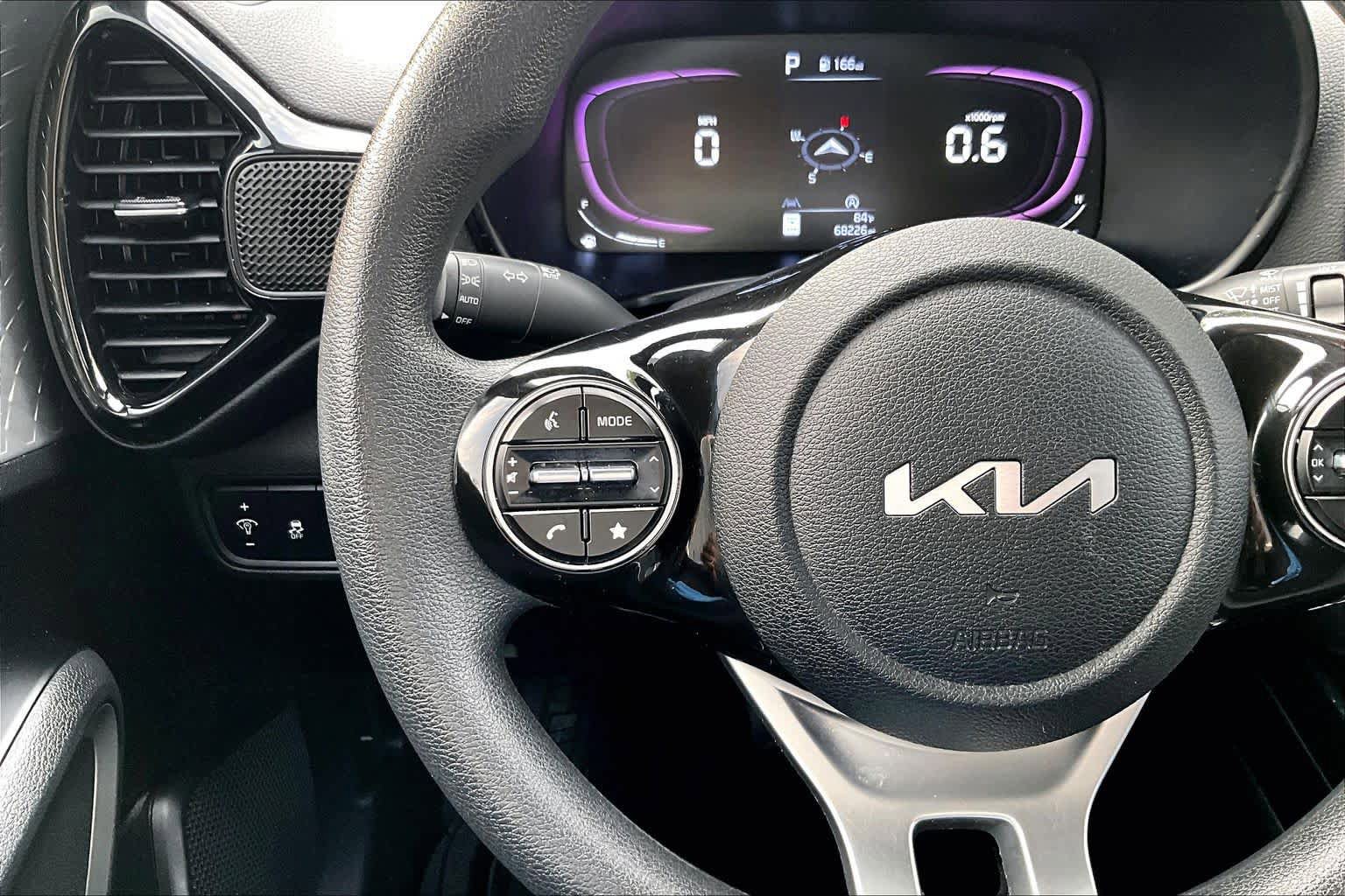 Used 2024 Kia Soul S FWD image 23