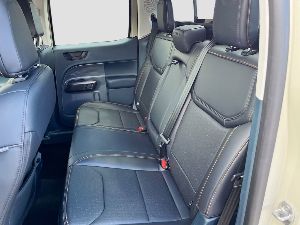 Used 2025 Ford Maverick Tremor AWD/4WD image 26