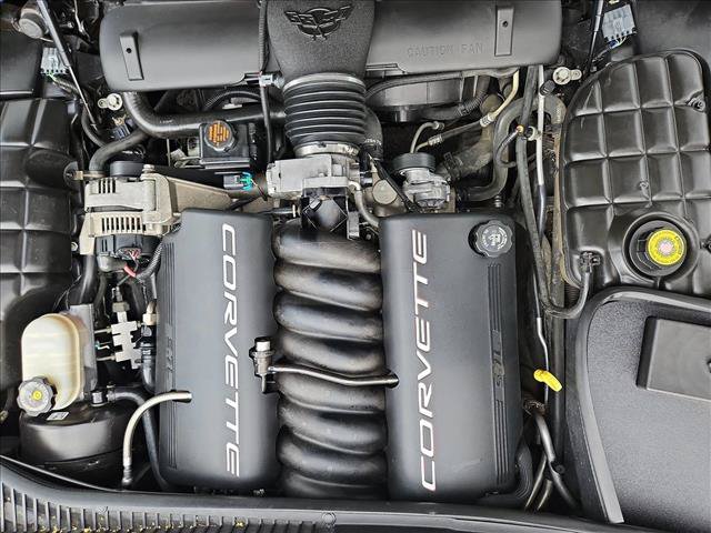 Used 2000 Chevrolet Corvette Coupe w/ Roof Pkg RWD image 17