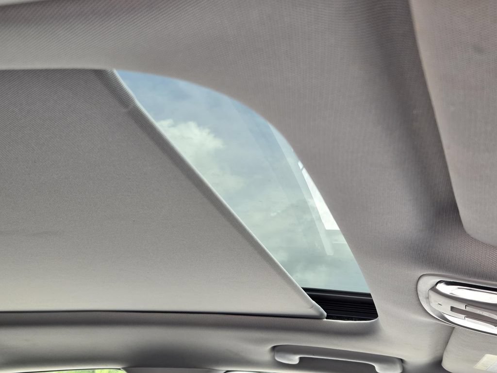 Used 2018 Kia Optima S w/ Panoramic Sunroof Package FWD image 9
