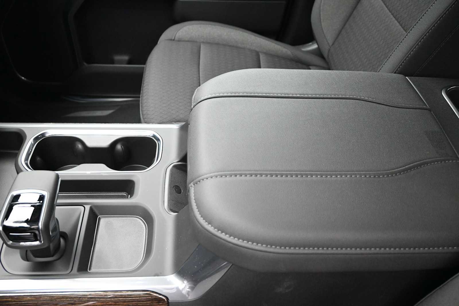 New 2026 GMC Sierra 1500 Elevation w/ Preferred Package AWD/4WD image 17