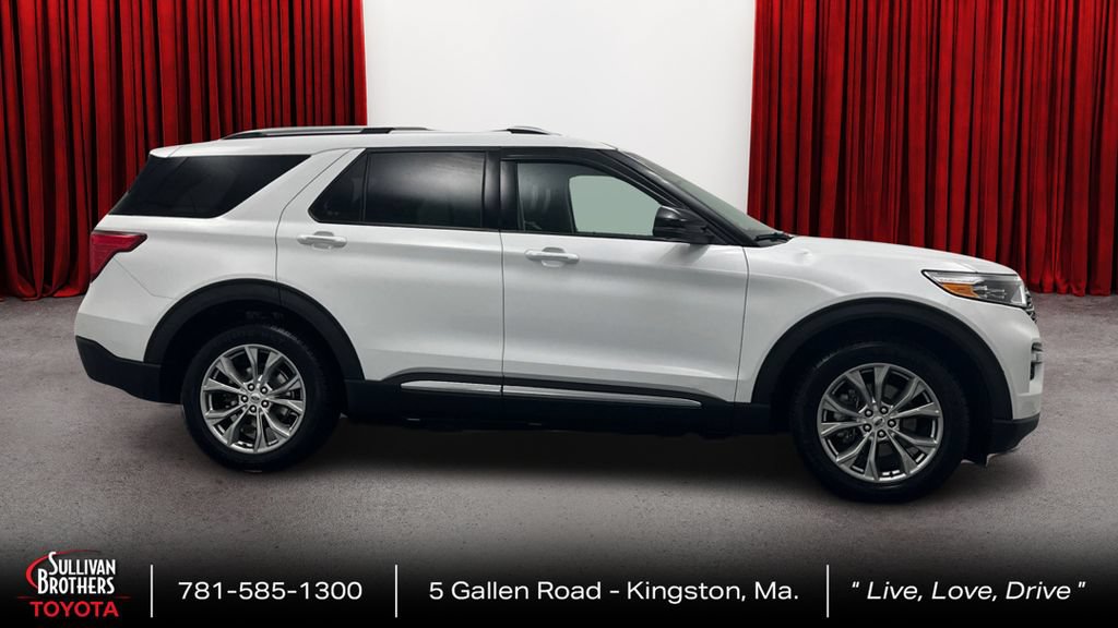 Used 2021 Ford Explorer Limited w/ Equipment Group 301A AWD/4WD image 4