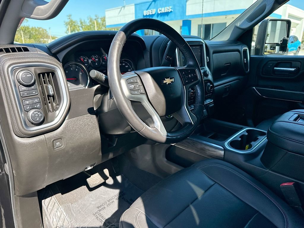 Certified 2022 Chevrolet Silverado 2500 LTZ w/ LTZ Convenience Package image 10