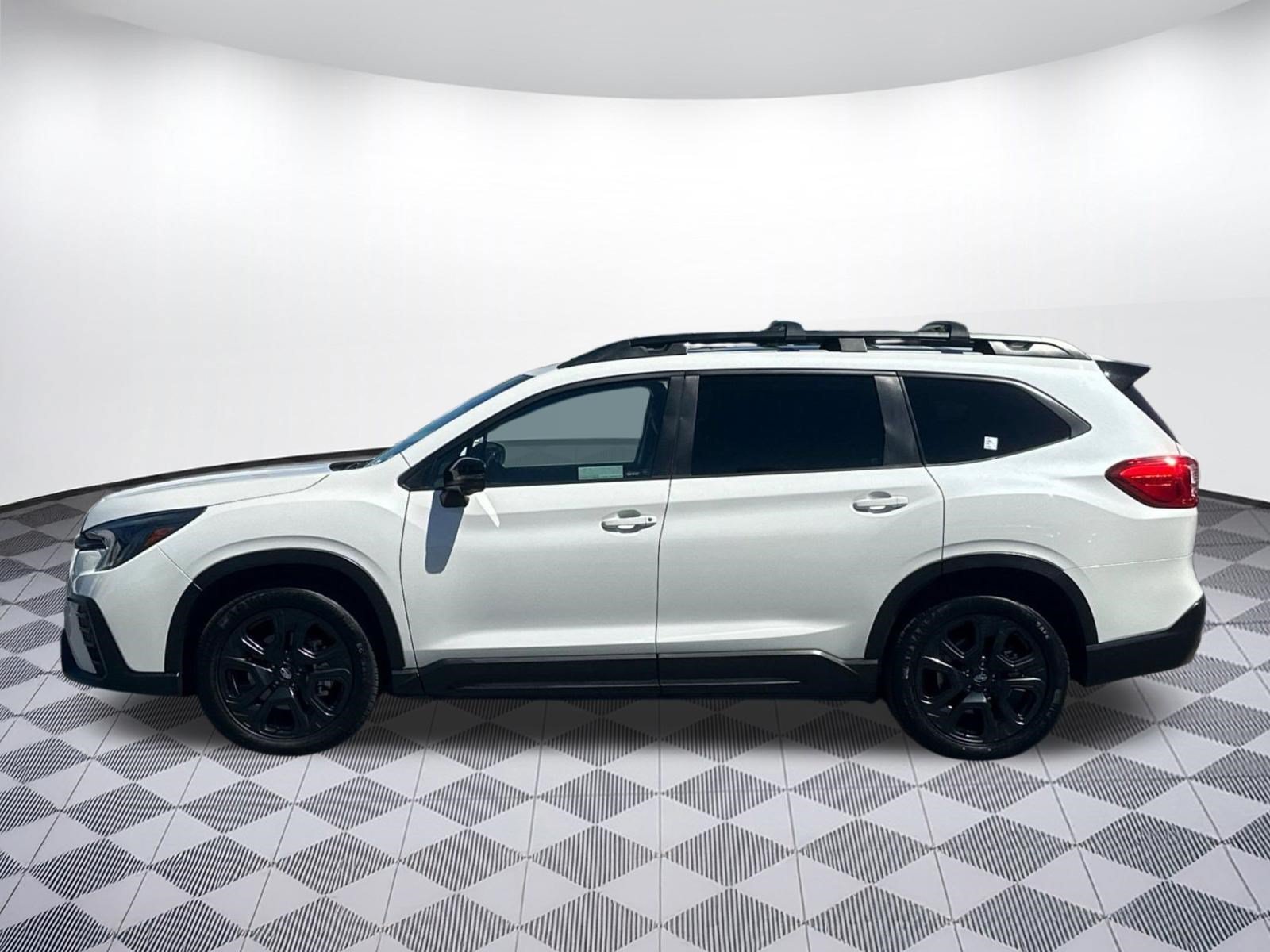 Used 2023 Subaru Ascent Onyx Edition Limited AWD/4WD image 2