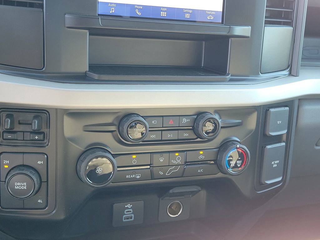 New 2026 Ford F450 XL w/ 360-Degree Camera Package image 30