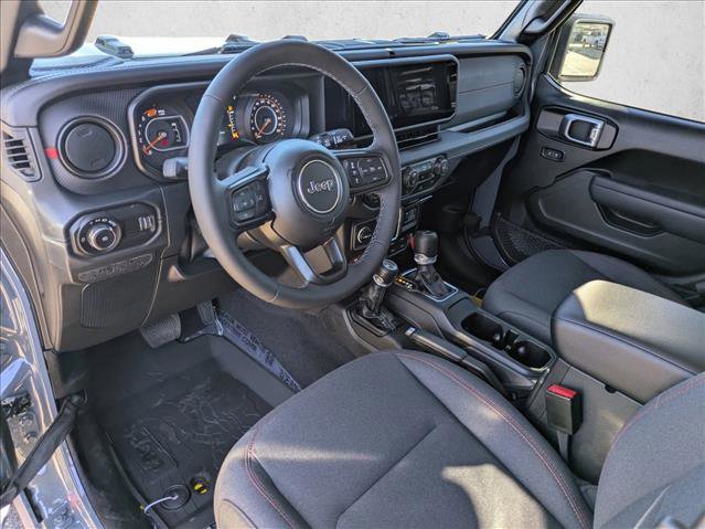 New 2026 Jeep Wrangler Unlimited Rubicon w/ Technology Group video 3