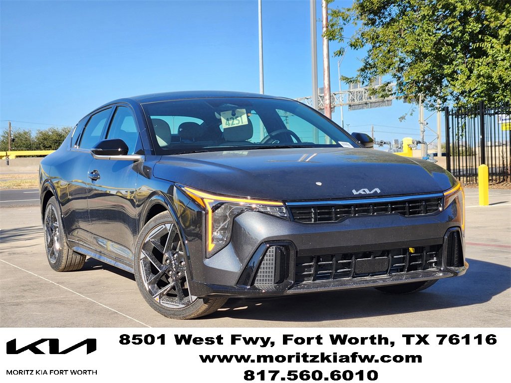 New 2025 Kia K4 GT-Line