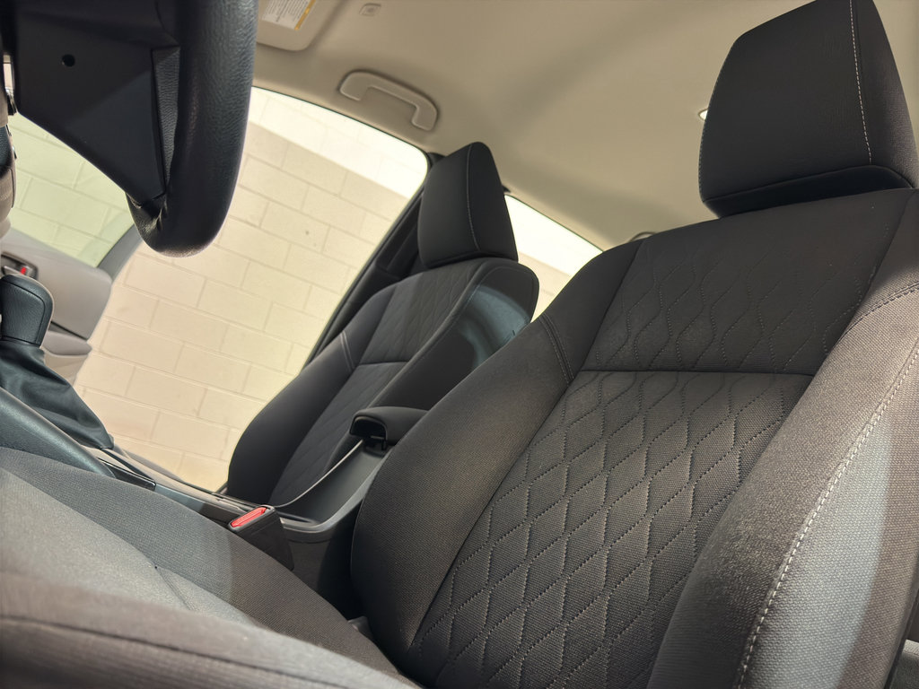 Used 2023 Toyota Corolla LE image 14