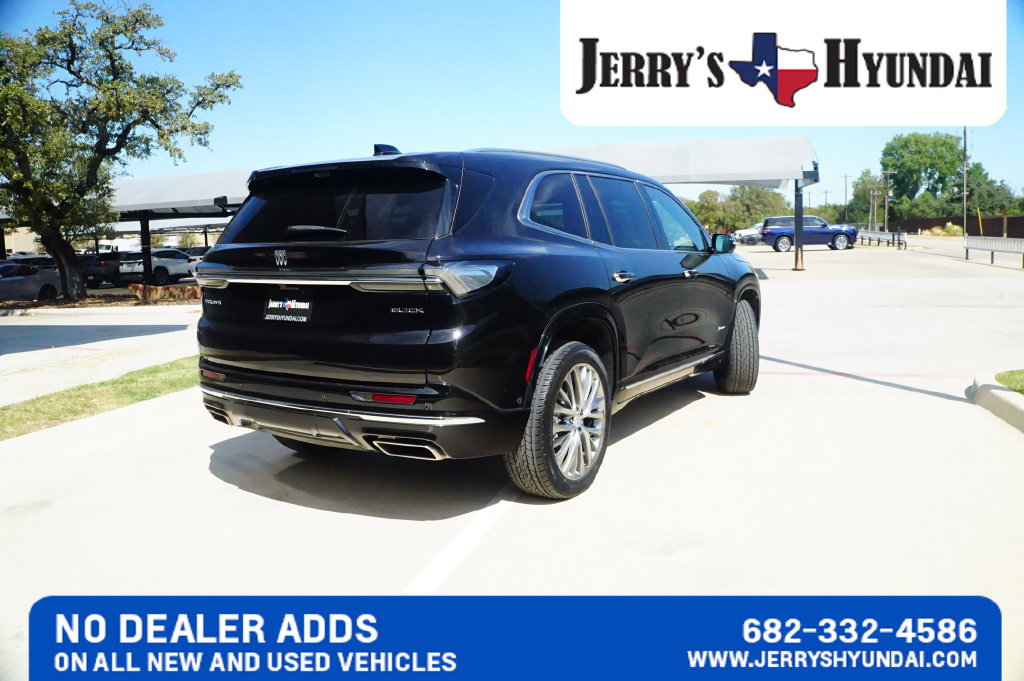 Used 2025 Buick Enclave Avenir w/ Super Cruise Package FWD image 7
