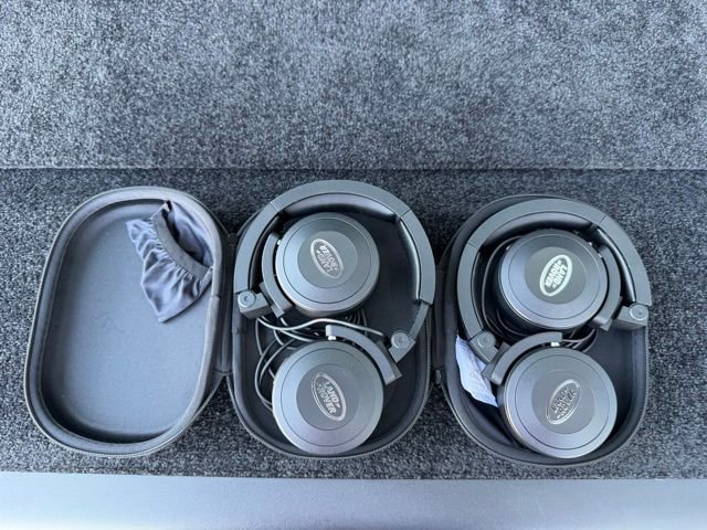 Certified 2024 Land Rover Range Rover Long Wheelbase Autobiography image 38