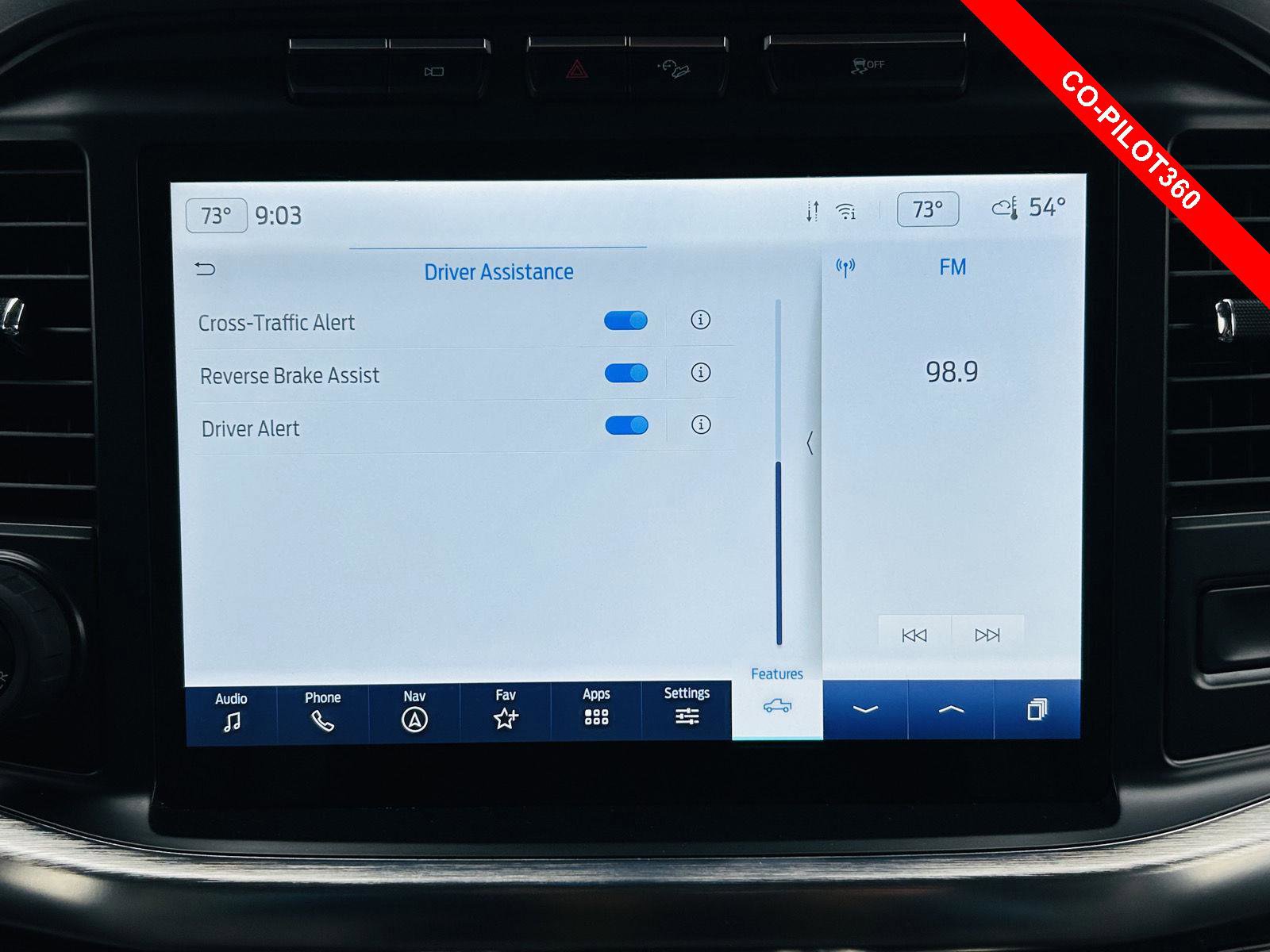 Used 2022 Ford F150 Lariat image 10