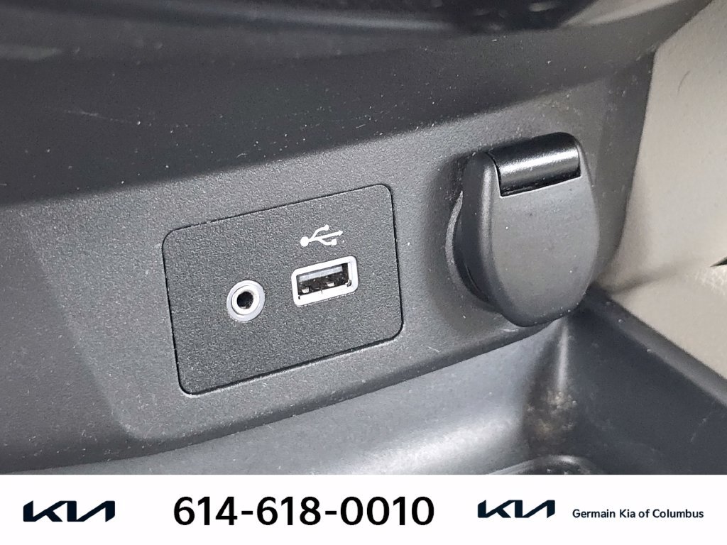 Used 2022 Nissan Rogue Sport SV AWD/4WD image 32