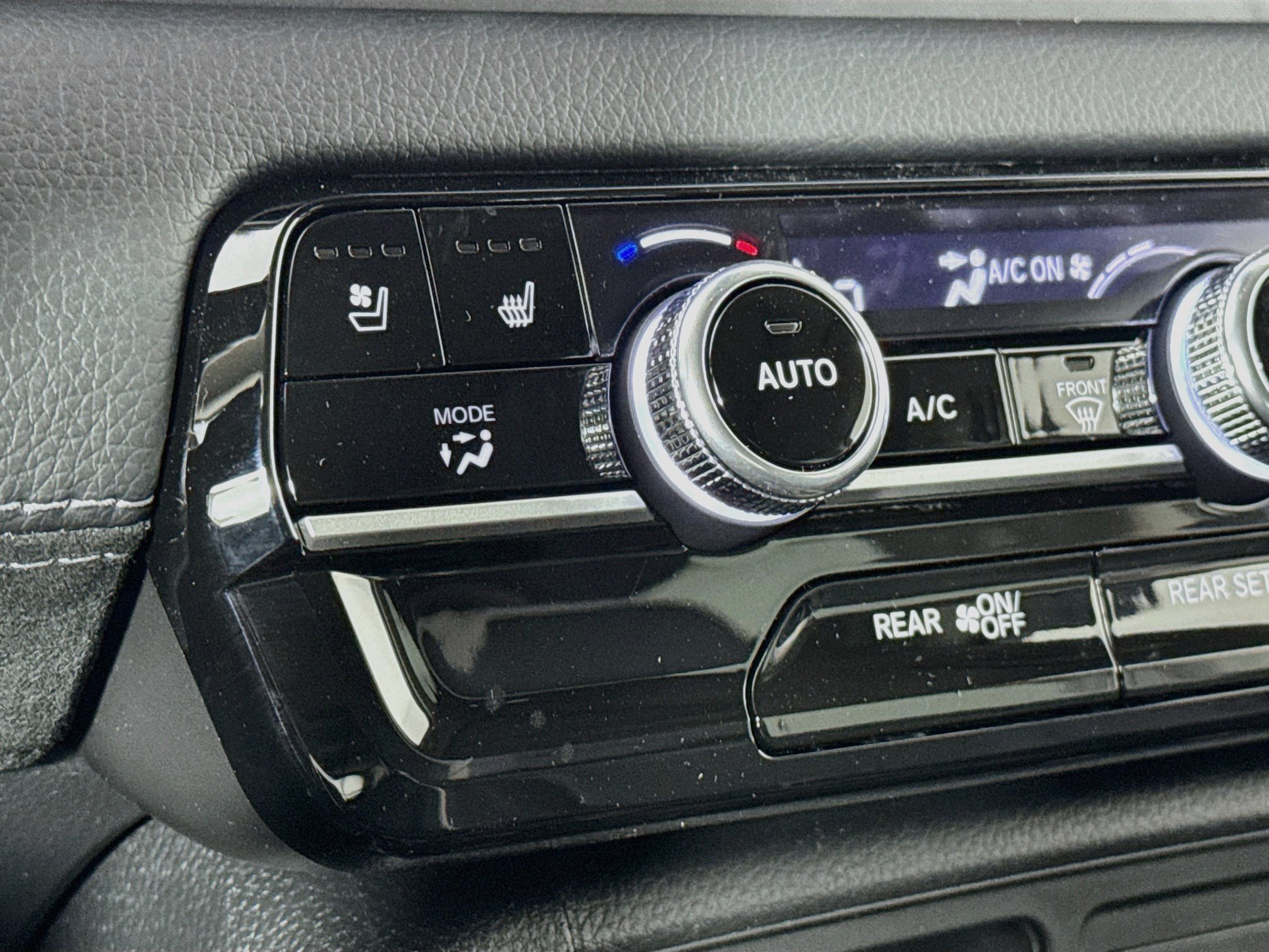 New 2026 Honda Pilot Elite image 21