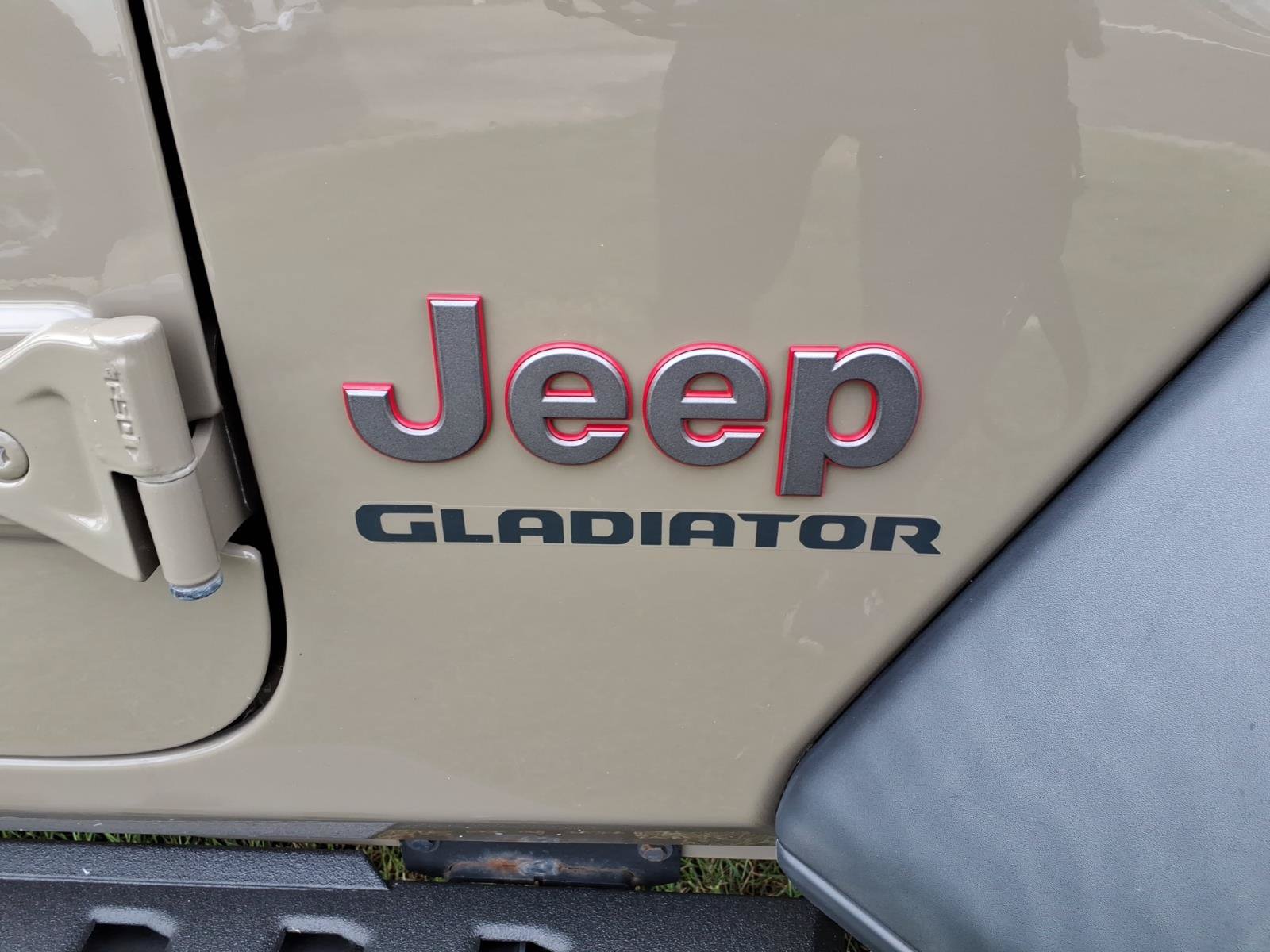 Used 2020 Jeep Gladiator Rubicon AWD/4WD image 11